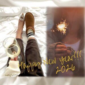 Happy New Years To You All!!!  Be Happy!!! You're Not Alone! 🌟❤️🥂